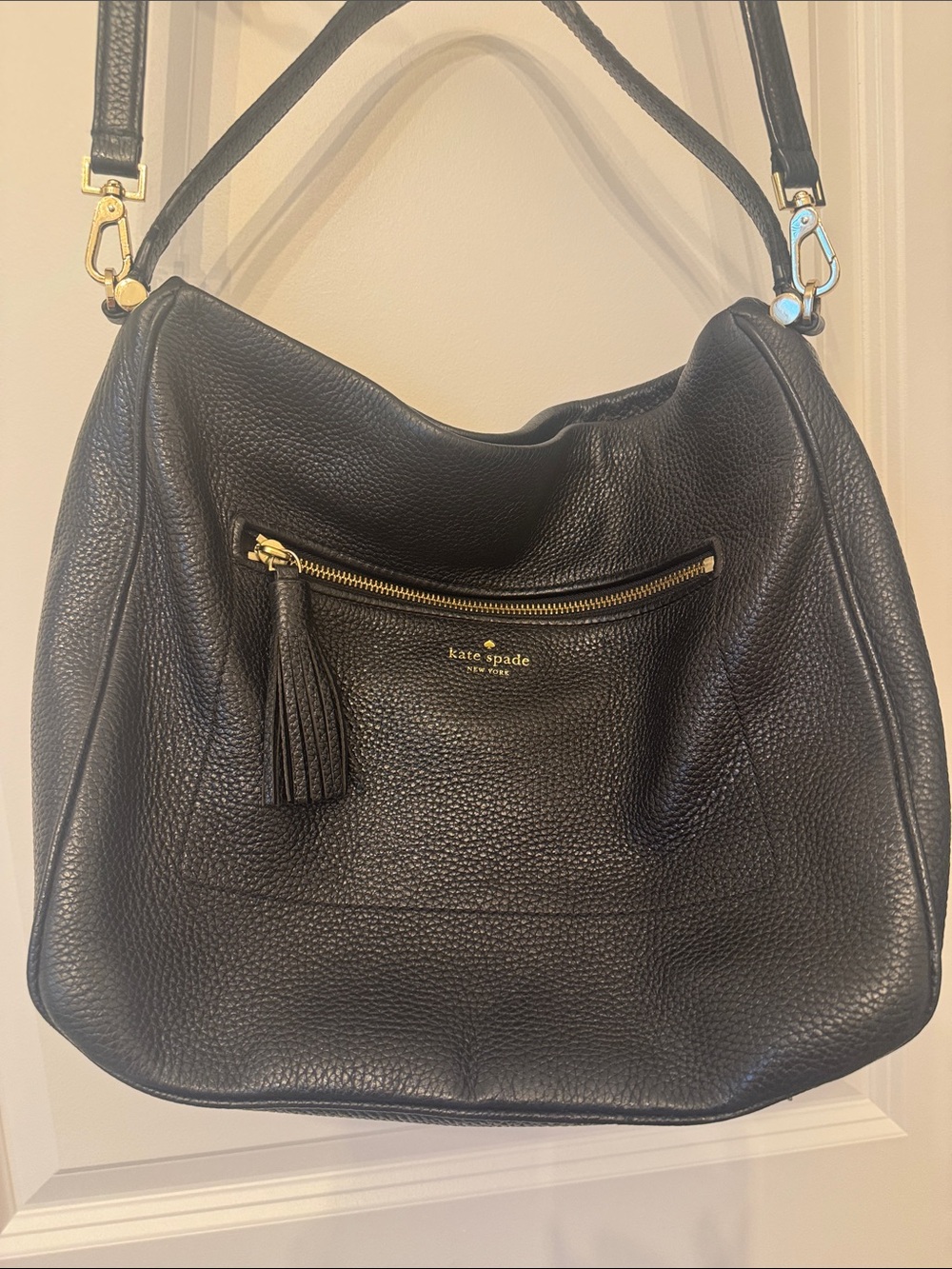 Kate Spade Chester Street Michaela Leather Hobo..PRISTINE CONDITION - Picture 4 of 10